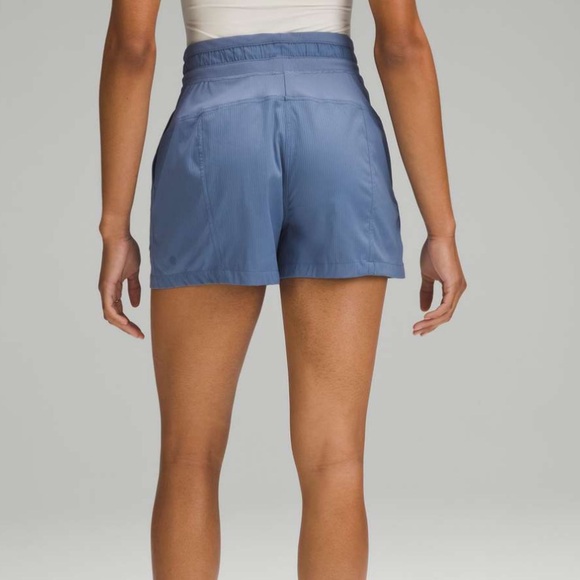 Lululemon Dance Studio High-Rise Short 3.5” Oasis Blue - EUC - Picture 2 of 6
